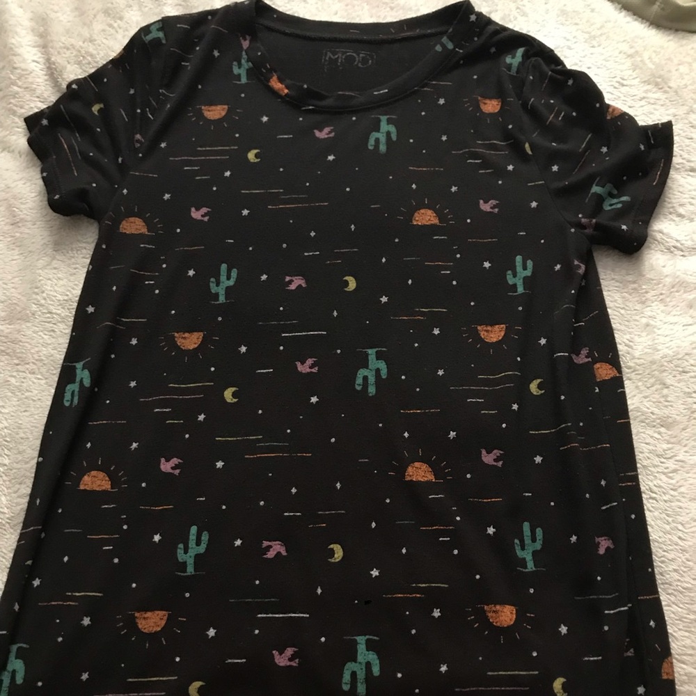 Black cactus print T-shirt